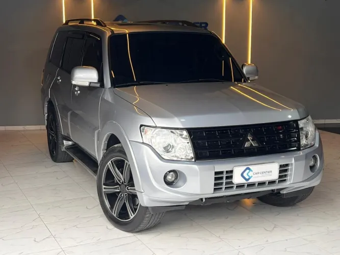 Mitsubishi Pajero HPE Full 3.2 4X4 T.i.dies. 5P AUT 2010