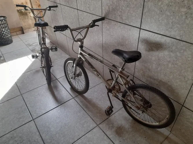 Bicicleta BMX DNZ