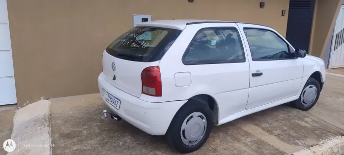 Volkswagen Gol (novo) 1.0 MI Total Flex 8V 2P 2013