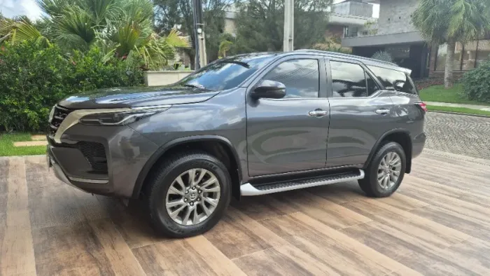 Toyota Hilux SW4 SRX 4X4 2.8 TDI 16V Dies. Aut. 2023