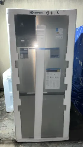 GELADEIRA 3 PORTAS ELETROLUX TOP DE LINHA A MAIS COMPLETA