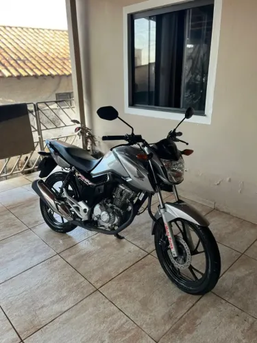 Vendo fan 160 2023 com apenas 23 mil km rodados, unico dono