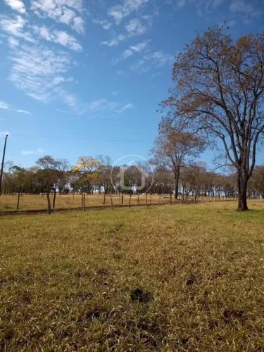 CHÁCARA EM SIDROLÂNDIA 20KM DA CIDADE