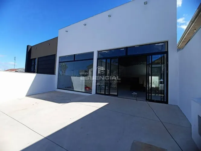 Barracão para alugar, 250 m² por R$ 8.000,00/mês - Vila dos Lavradores - Botucatu/SP