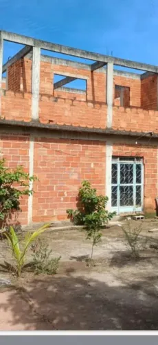Vendo ótima casa com terreno no gangulo em saracuruna