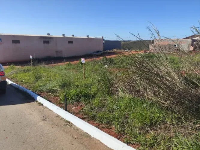 Lotes em São Roque de Minas