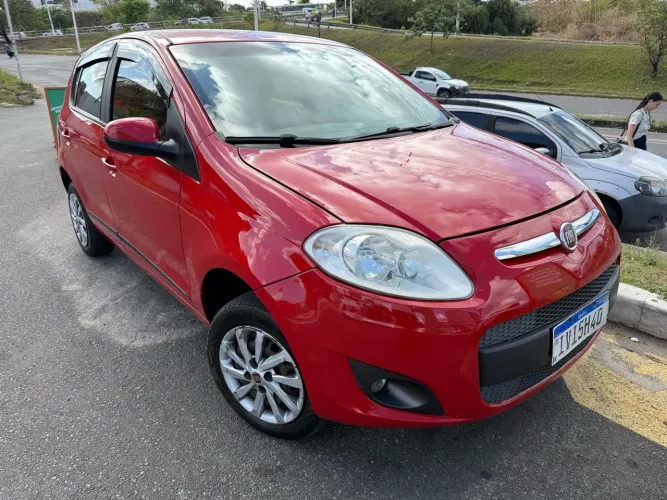 Fiat Palio Attractive 1.0 EVO Fire Flex 8V 5P 2014