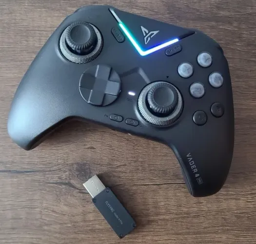 Controle Flydigi Vader 4 Pro