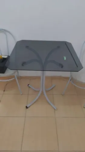 Mesa jantar vidro com 2 cadeiras