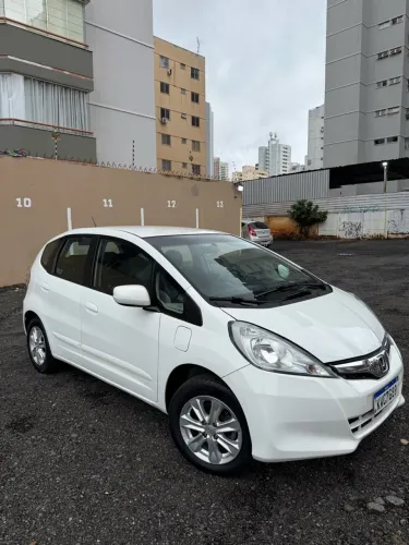 Honda Fit LX 1.4/ 1.4 Flex 8v/16v 5P Aut. 2014