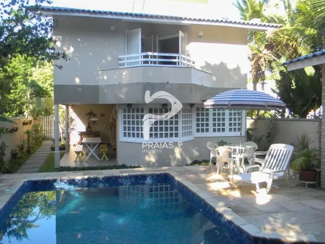 Casa com piscina e churrasqueira, 4 dormitórios, Módulo 18