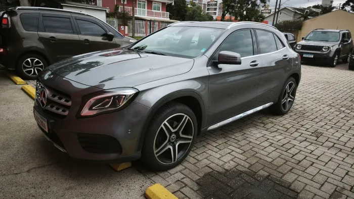 Mercedes-Benz GLA 250 Sport 2.0 TB 16V 4X2 211cv Aut. 2018