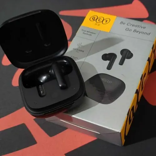 Fone de Ouvido T13 ANC - Apenas O Lado Direito - Acompanha case - Usado Em Perfeito Estado