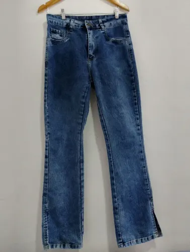 Calça jeans feminina tamanho 42