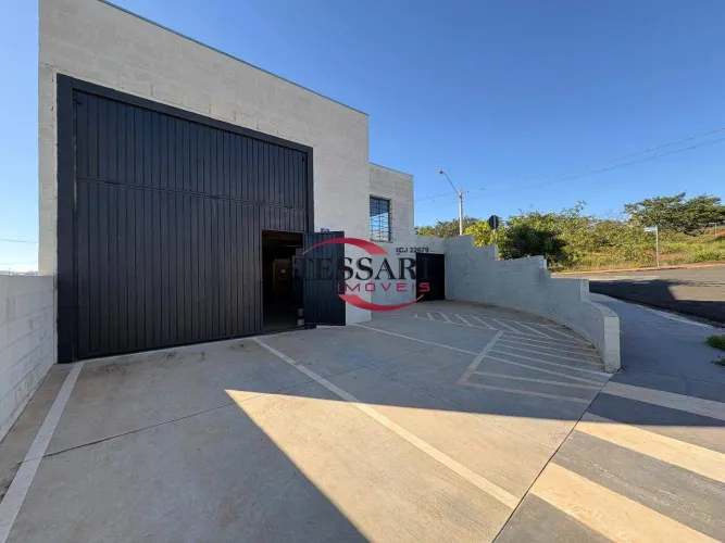 Salão Comercial para Aluguel 217m² Colina Azul, São José do Rio Preto (SP)