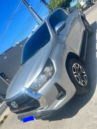 Toyota Hilux CD SRV 4X4 2.8 TDI Diesel Aut. 2022