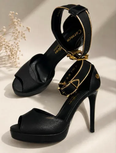 Sapato Carmen steffens
