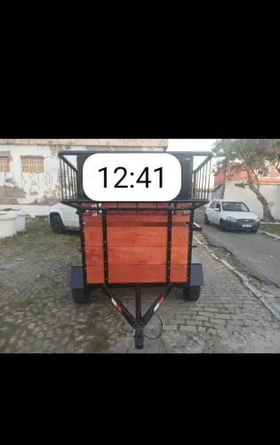 Reboque de cavalo de dois eixos luxo a venda!