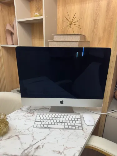 iMac 21.5 Pol 8gb RAM HD 500 gb