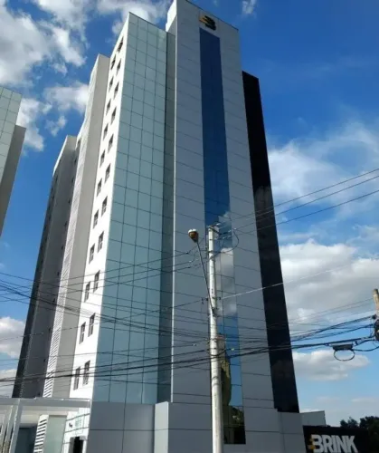 Linda Sala comercial para locação Ed Black End White - Ar Cond. pronta para trabalhar Soro