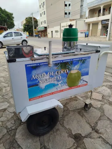 Carrinho de água de coco 