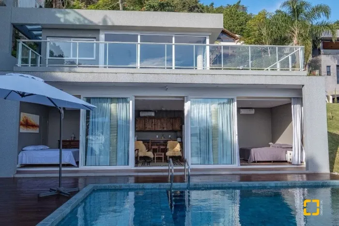 Casa em Condomínio no Sambaqui, Florianópolis