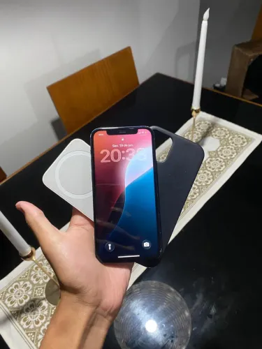 iPhone 12 