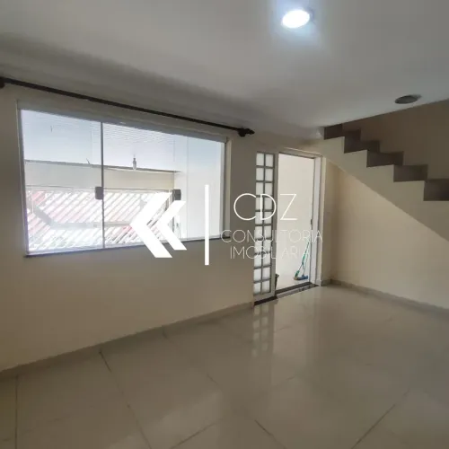 Sobrado com 3 Dormitórios à Locação no Vila Hortência - Sorocaba/SP