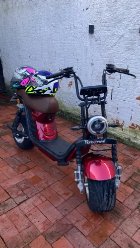 Scooter elétrica