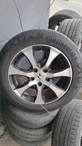 Rodas do civic g9 aro 16 com pneus bons