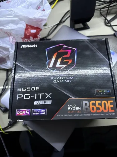 Combo AM5 - Asrock PG B650E (Mini ITX) + 64GB DDR5 + Ryzen 9 7950X