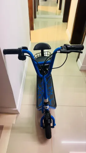 Scooter elétrica