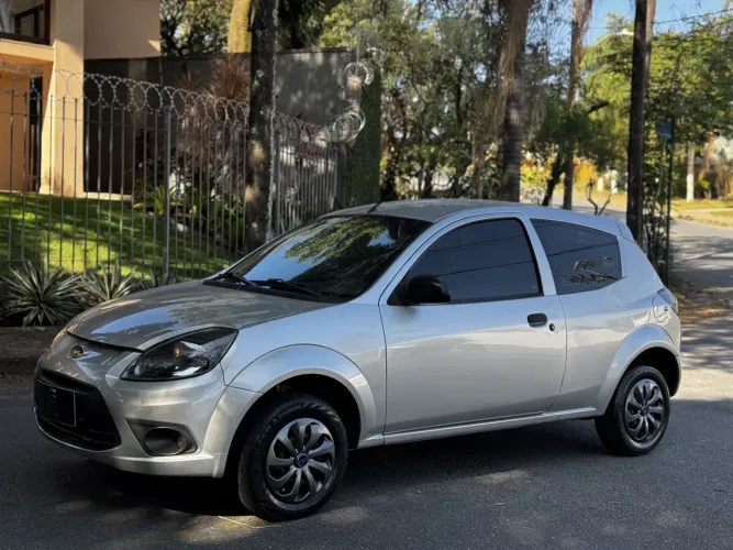 Ford KA Street 1.0i 2012