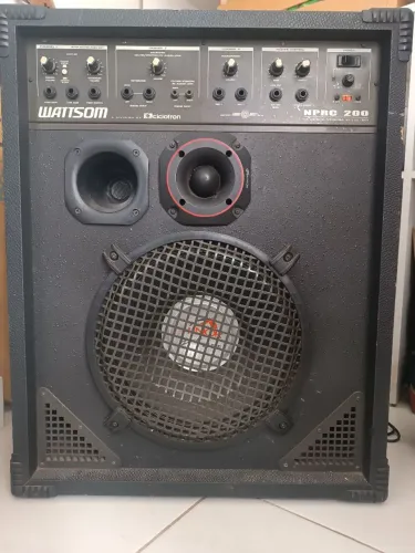 Amplificador Wattsom NPRC 200