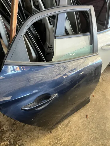 F porta traseira direita Hb20 21/25 hetch