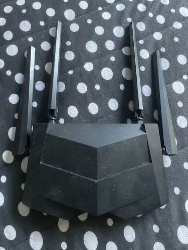 Roteador Gigabit Wi-Fi Tenda AC10 Dual Band AC1200 - 1 (Portas Gigabit / 4 Antenas 5dBi)
