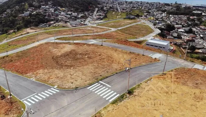 Terreno à venda no bairro Jardim Janaína em Biguaçu/SC