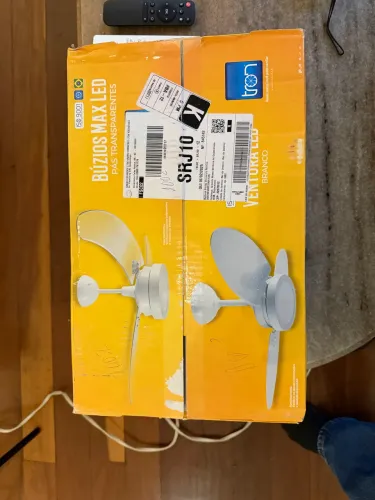 Ventilador de teto nunca usado, ainda na caixa.