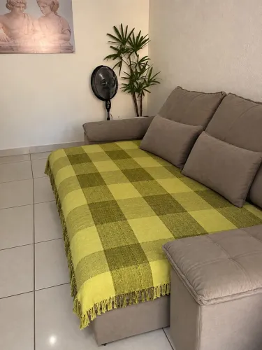 VENDO SOFÁ BARATO PRA SAIR RÁPIDO