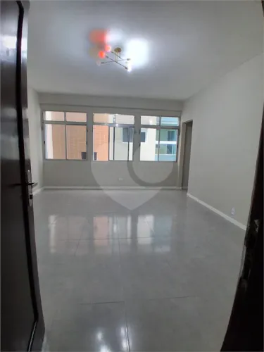 Apartamento com 3 quartos à venda em Itararé - SP