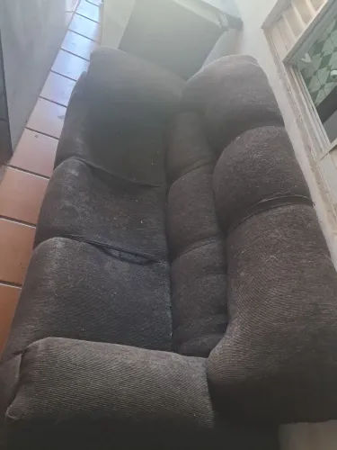 2 sofás