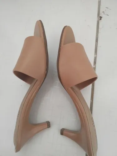 Sandalia Nude Salto baixinho Beira Rio