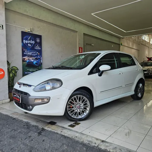Fiat Punto Sporting Dualogic 1.8 Flex 16V 5P 2013