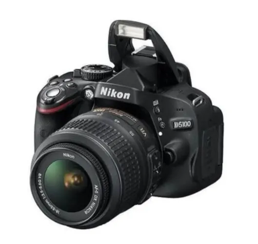 Câmera fotográfica Nikon D5100 + Lente 18-55mm