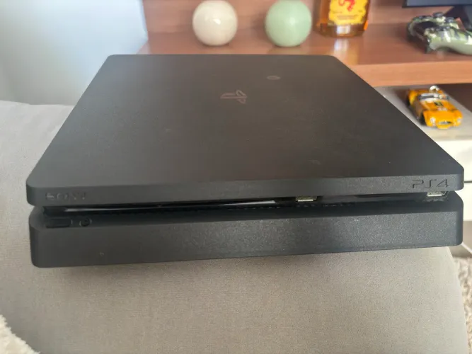 Ps4 Slim 1T