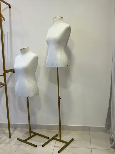 Manequim feminino
