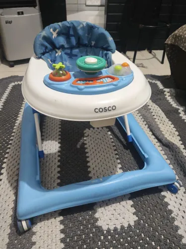 Andador bebê menino