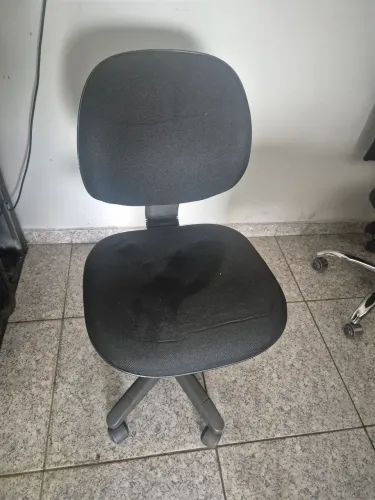 Cadeira de escritório com rodinhas