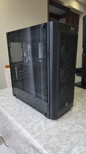 PC Gamer Ryzen 9 + 64GB Ram + RX 7600 XT 16GB