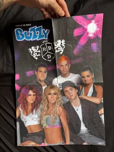 álbum de figurinhas rbd rebelde buzzy